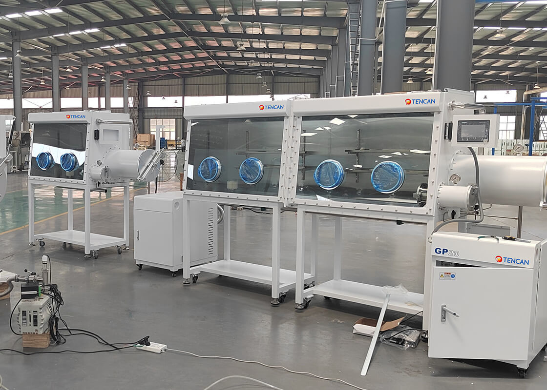 Laboratory Use GBP750S-4(1800) Inert Gas Glovebox Regeneration System With 4 Gloves for One Side
